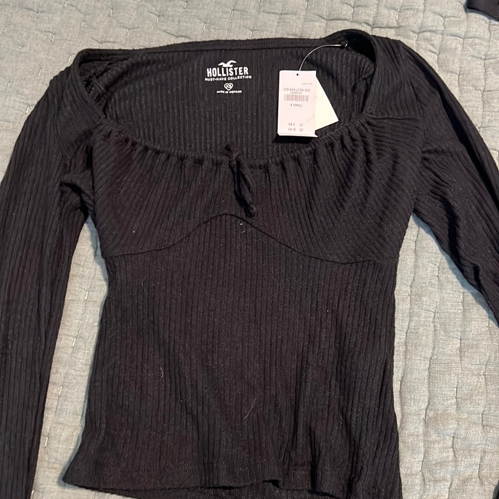 Hollister shirt